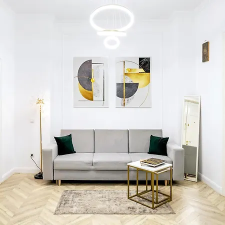 High Ceilings Apartments Bucharest Garden - Parking Apartament