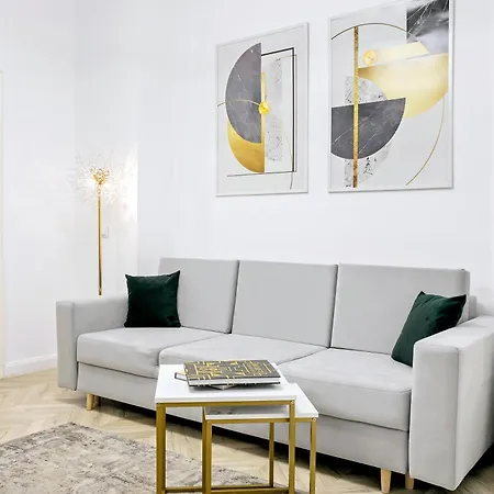 Apartment High Ceilings Apartments Bucharest Garden - Parking *