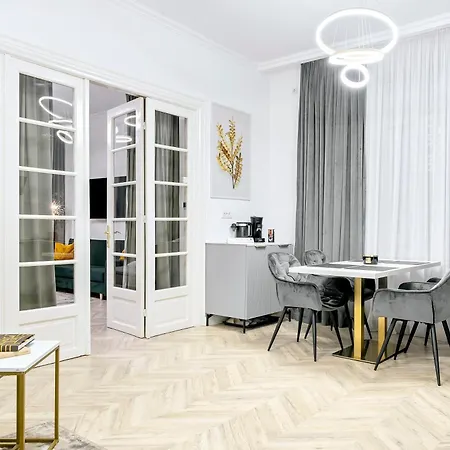 Apartment High Ceilings Apartments Bucharest Garden - Parking Bucharest