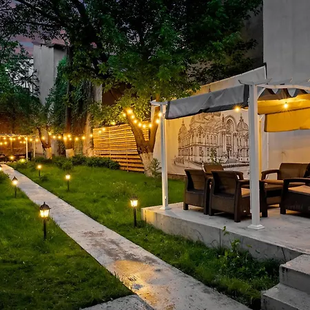 High Ceilings Apartments Bucharest Garden - Parking *
