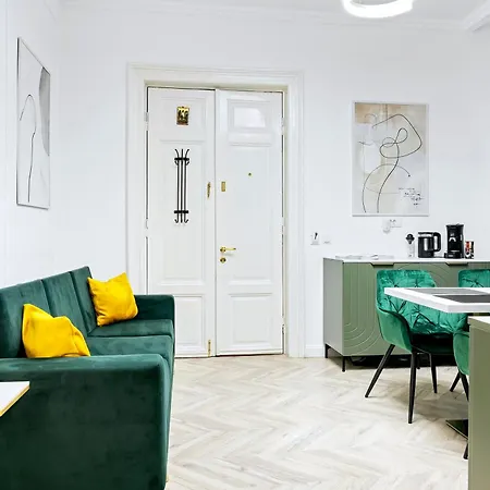 High Ceilings Apartments Bucharest Garden - Parking Apartment Bucharest