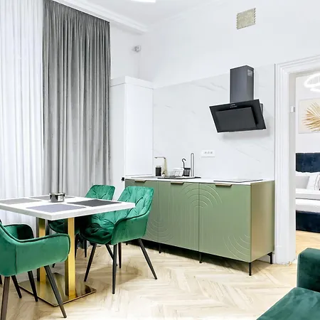 High Ceilings Apartments Bucharest Garden - Parking *