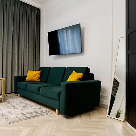 Apartament High Ceilings Garden - Parking - Invoice At Request