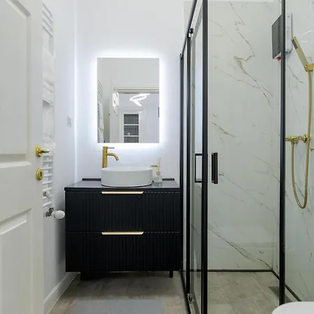 High Ceilings Garden - Parking - Invoice At Request * Bucharest