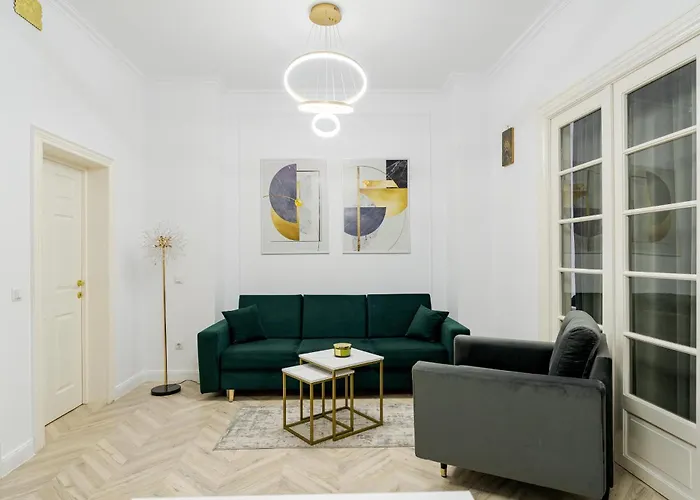 High Ceilings Garden - Parking - Invoice At Request Apartment