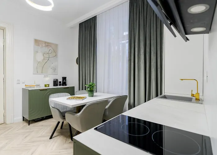High Ceilings Garden - Parking - Invoice At Request Apartament Bucureşti