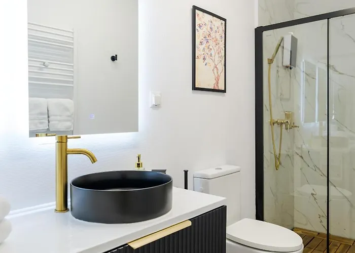 아파트 High Ceilings Garden - Parking - Invoice At Request 부쿠레슈티