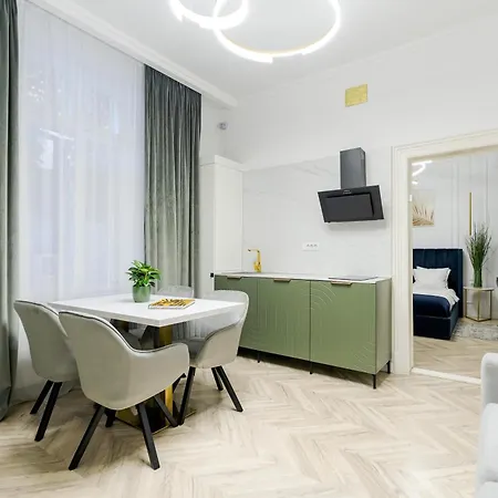 High Ceilings Garden - Parking - Invoice At Request * 布加勒斯特