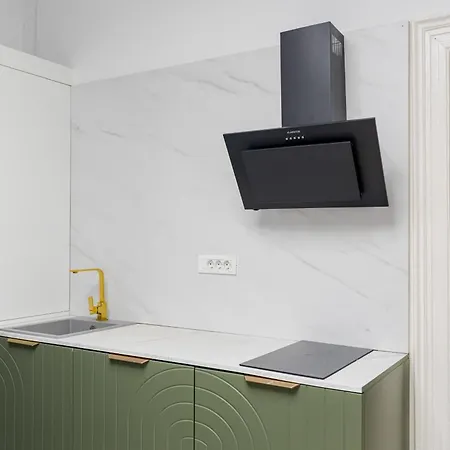 High Ceilings Garden - Parking - Invoice At Request * 布加勒斯特